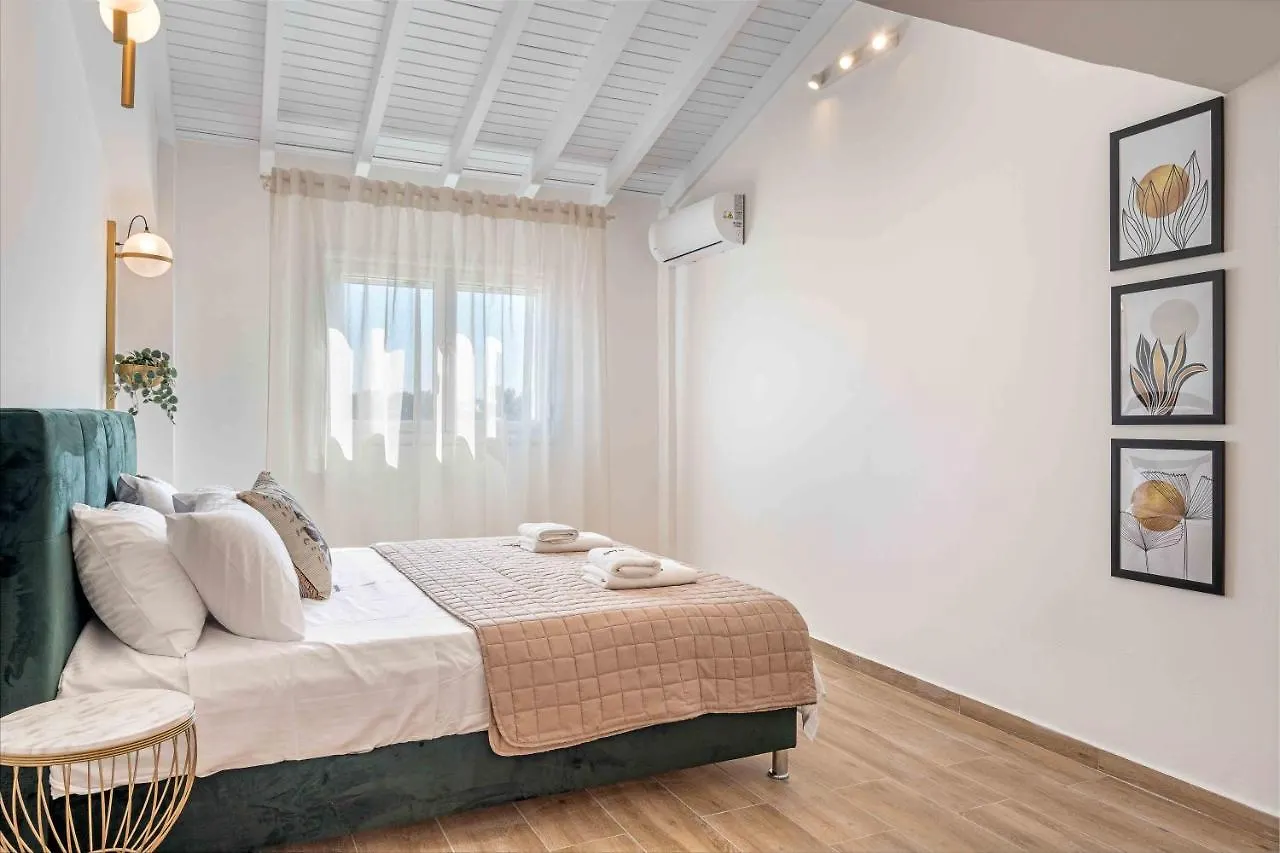 Grouzi Loft Apartment Skala   Skala (Kefalonia)