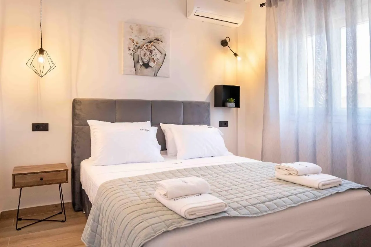 Grouzi Loft Apartment Skala  Greece